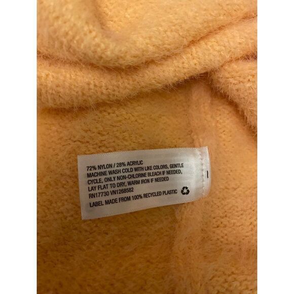NWT Wild Fable, women’s pale orange soft long sleeve collared cropped sweater sm - Picture 9 of 9
